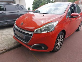 Peugeot 208 2015 Peugeot 208 1.6 Blue-HDi Active Auto Ecole-thumb-4