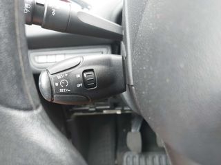 Peugeot 208 2015 Peugeot 208 1.6 Blue-HDi Active Auto Ecole-thumb-13