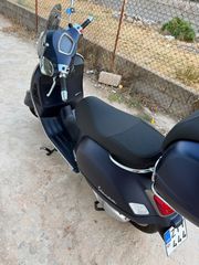 Piaggio Vespa GTS 300 2023 SUPERTECH-thumb-9