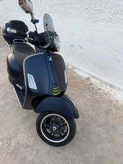 Piaggio Vespa GTS 300 2023 SUPERTECH-thumb-11
