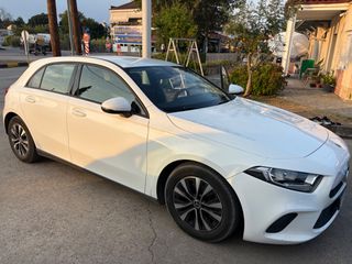 Mercedes-Benz A 160 2021-thumb-1