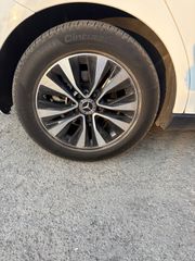 Mercedes-Benz A 160 2021-thumb-3