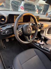 Mercedes-Benz A 160 2021-thumb-7