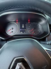 Renault Clio 2020-thumb-12