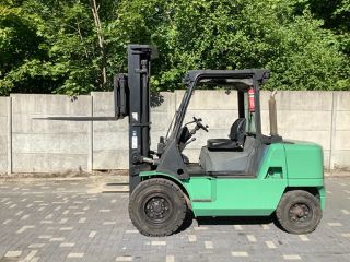 Mitsubishi 2004 FD40KL