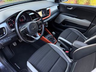 Kia Stonic 2019 1.0 T-GDI DESIGN!-thumb-15