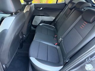 Kia Stonic 2019 1.0 T-GDI DESIGN!-thumb-18