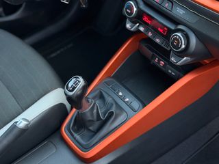 Kia Stonic 2019 1.0 T-GDI DESIGN!-thumb-25