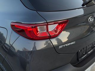 Kia Stonic 2019 1.0 T-GDI DESIGN!-thumb-31