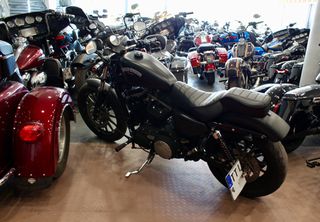 Harley Davidson Iron 883 2010-thumb-3