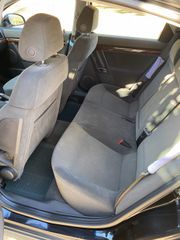 Opel Vectra 2005-thumb-13