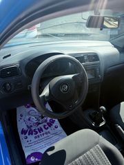 Volkswagen Polo 2015-thumb-11