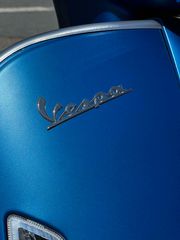Piaggio Vespa 2019 GTS Super 125-thumb-2