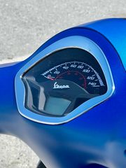 Piaggio Vespa 2019 GTS Super 125-thumb-5