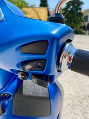 Piaggio Vespa 2019 GTS Super 125-thumb-10