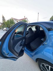 Toyota Yaris 2021-thumb-15