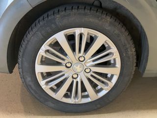 Peugeot 208 2017 1.2 Βενζίνη VTI Allure - Full Extra - 23.000km Γνήσια!!-thumb-20