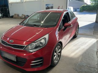 Kia Rio 2015 1.2 Βενζίνη - Euro6 Facelift - Full Extra με Οθόνη