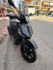 Piaggio Beverly 400 2024