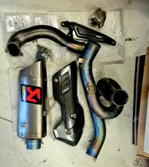 Akrapovic Ολόσωμη Εξάτμιση (Τελικό + Λαιμοί) - Ducati Multistrada 1260