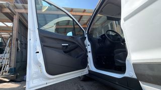 Ford Transit 2018 CONNECT-thumb-11