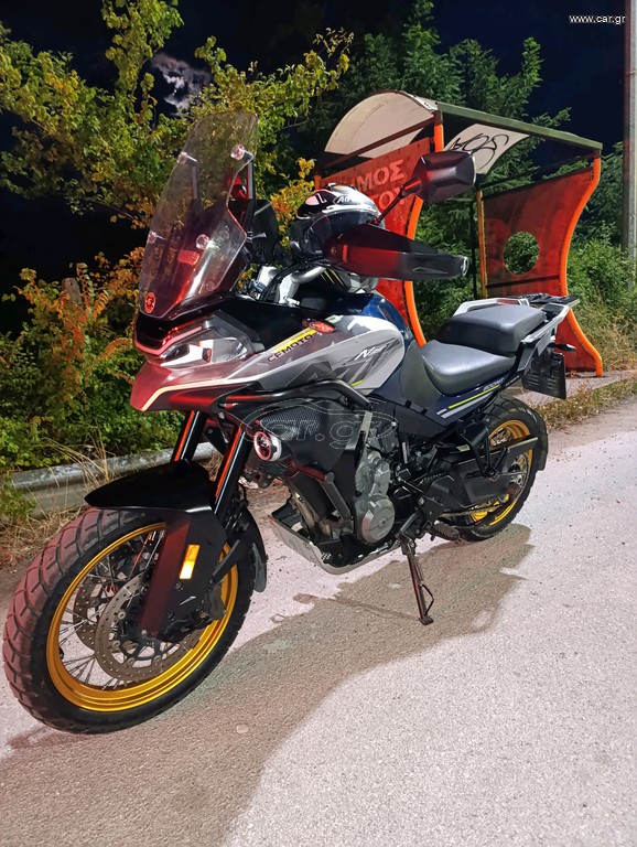 CFmoto 800MT Touring 2022 touring