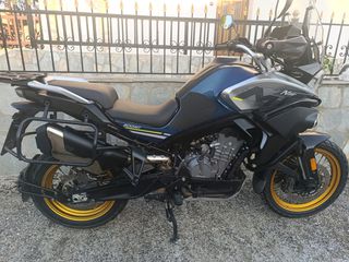 CFmoto 800MT Touring 2022 touring-thumb-3