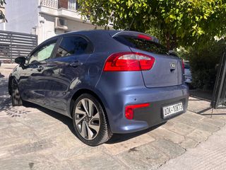 Kia Rio 2016 1.1 CRDI DIESEL-thumb-8
