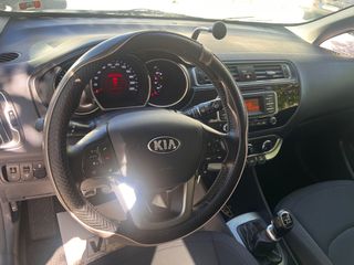 Kia Rio 2016 1.1 CRDI DIESEL-thumb-9