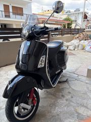 Vespa GTS Super 300 2010-thumb-1