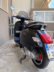 Vespa GTS Super 300 2010-thumb-3