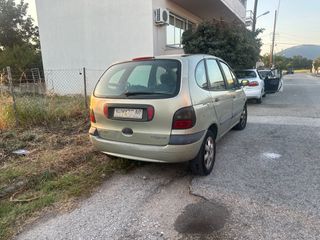 Renault Scenic 2000 1.4 16V AUTHENTIQUE