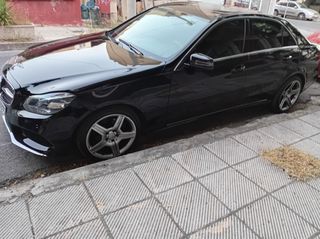 Mercedes-Benz E 220 2016 AVANTGARDE.AMG-thumb-5