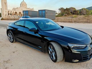 Audi e-tron GT 2021-thumb-4