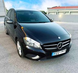 Mercedes-Benz A 180 2015 Urban a180-thumb-5