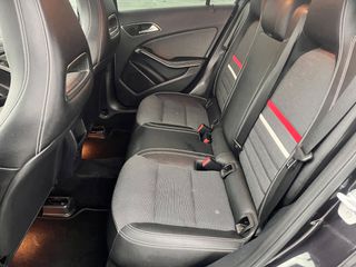 Mercedes-Benz A 180 2015 Urban a180-thumb-10