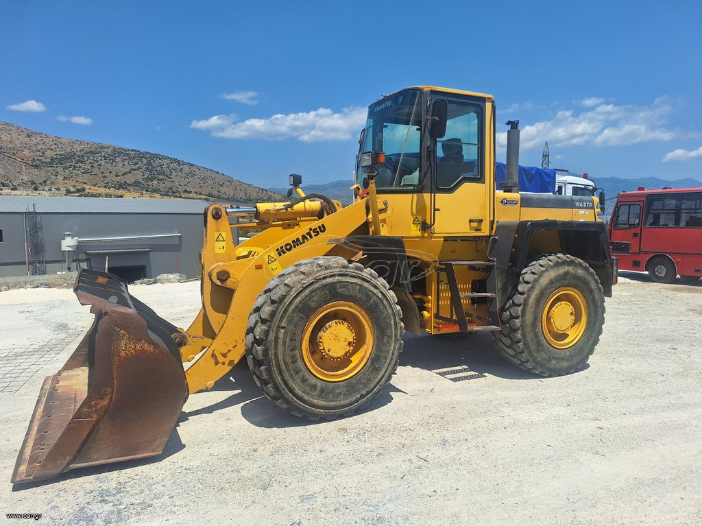 Φορτωτής Με Λάστιχα Komatsu 2001 WA270