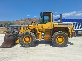 Φορτωτής Με Λάστιχα Komatsu 2001 WA270-thumb-1