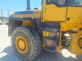 Φορτωτής Με Λάστιχα Komatsu 2001 WA270-thumb-5