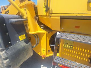 Φορτωτής Με Λάστιχα Komatsu 2001 WA270-thumb-8