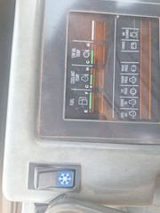 Φορτωτής Με Λάστιχα Komatsu 2001 WA270-thumb-14