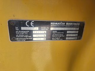 Φορτωτής Με Λάστιχα Komatsu 2001 WA270-thumb-17