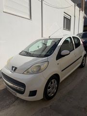 Peugeot 107 2012