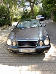 Mercedes-Benz CLK 200 2002 CLK 200 KOMPRESSOR-AVANGARDE