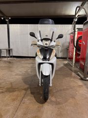 Honda SH 300i 2015-thumb-1