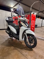 Honda SH 300i 2015-thumb-2