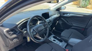 Ford Focus 2020 TITANIUM / 1.5 EcoBlue-thumb-4