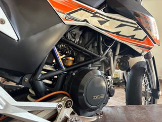 KTM 690 SMC 2008 690 SMC-thumb-4