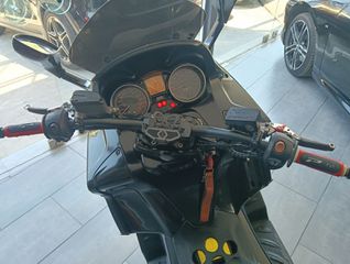 Gilera GP 800 2009-thumb-1