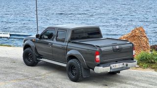 Nissan Navara 2004 D22-thumb-2